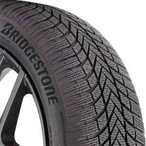 Bridgestone Blizzak LM005 | Discount Tire