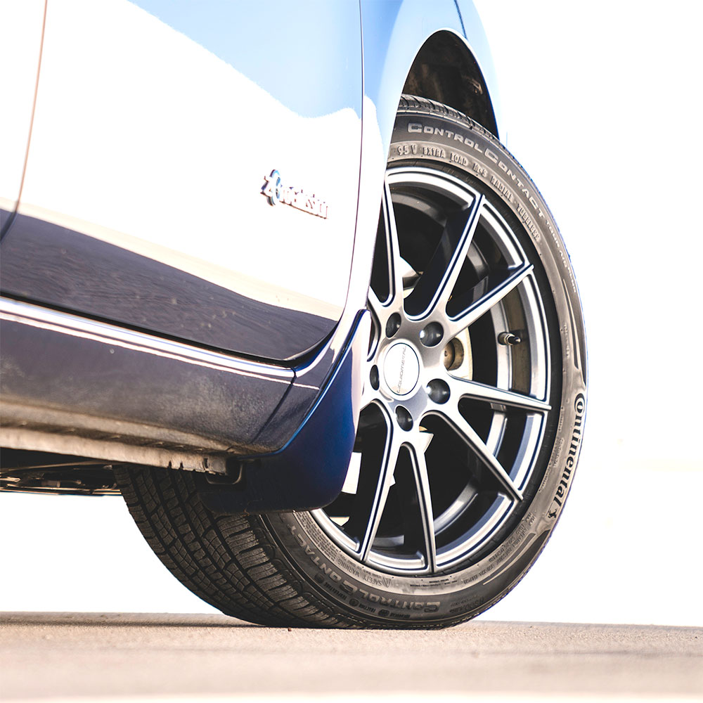 Continental Control Contact Tour A/S Plus Tires | Performance Car  All-Season Tires | Discount Tire Direct