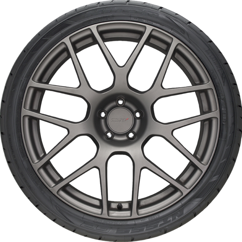 Nitto NT555 G2 235 /35 R20 92W XL BSW | Discount Tire